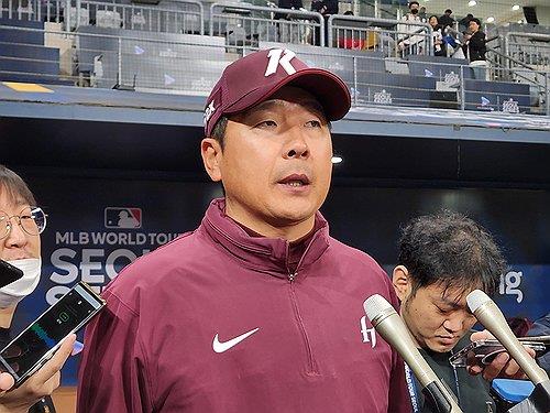 【观察】越陷越深的米兰10号，渐行渐远的马尔蒂尼