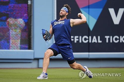 发力了！鹈鹕第二节轰出17-4，强势反超尼克斯